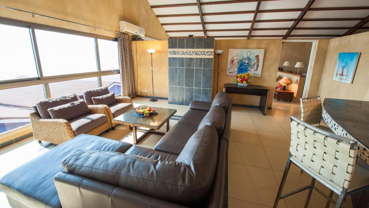 Residence Hoteliere Du Phare Libreville Buitenkant foto