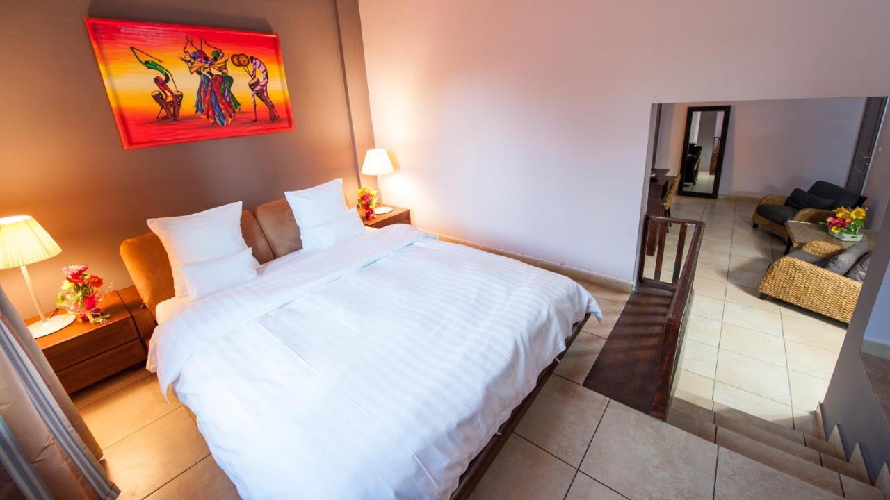 Residence Hoteliere Du Phare Libreville Buitenkant foto