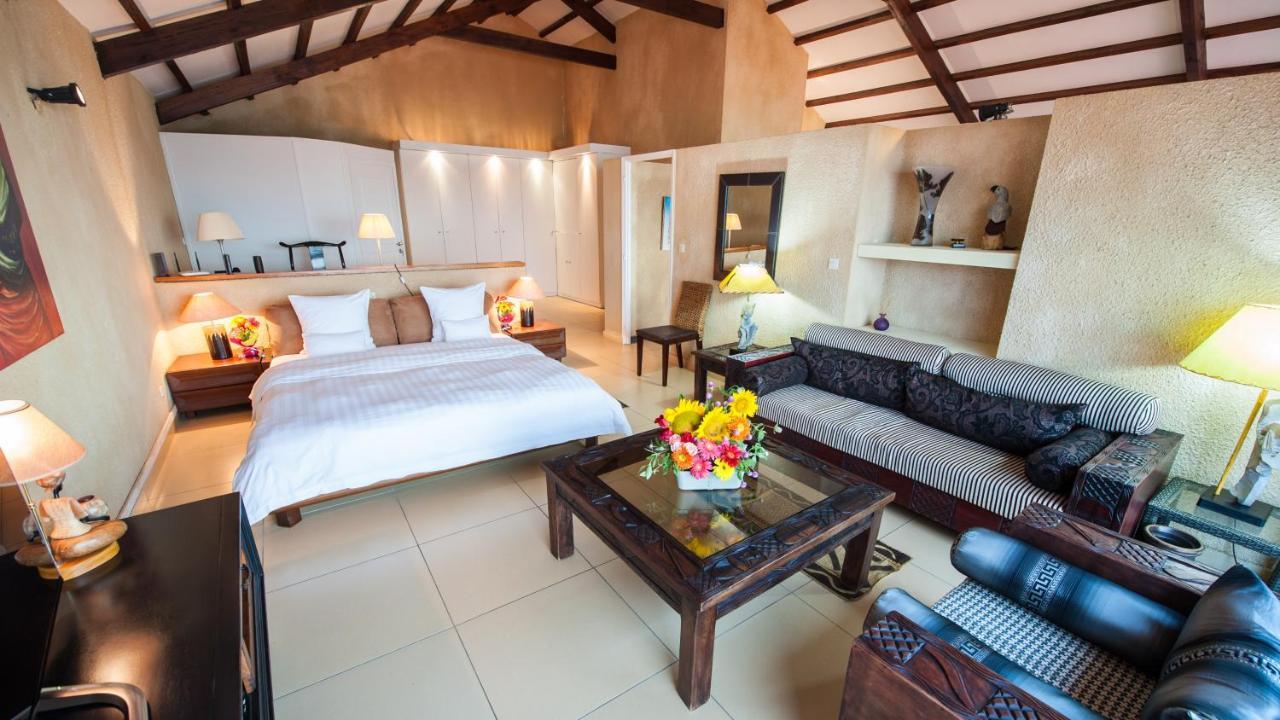 Residence Hoteliere Du Phare Libreville Buitenkant foto