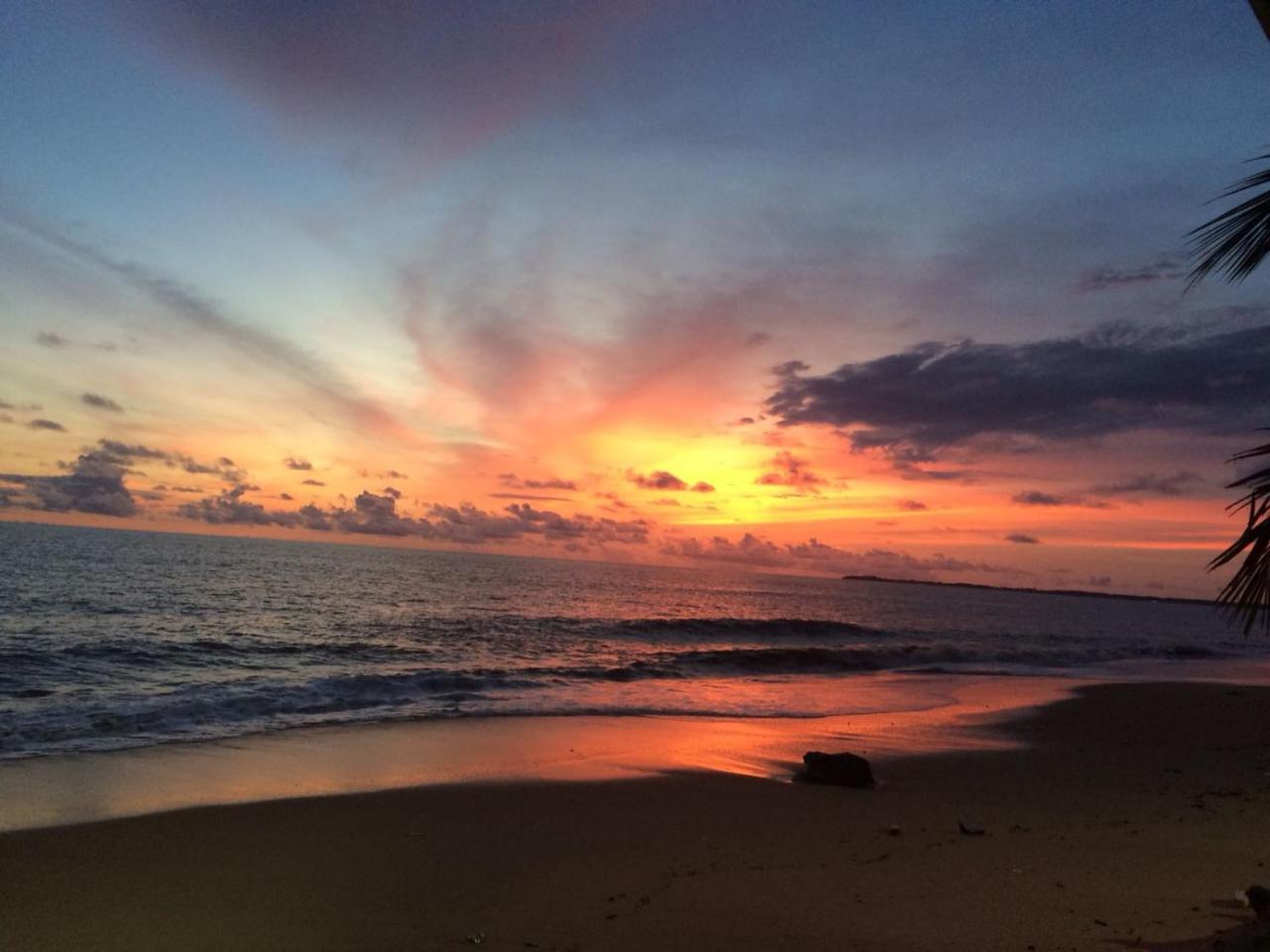 Residence Hoteliere Du Phare Libreville Buitenkant foto